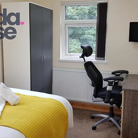 Kunda House Bournbrook ホテル バーミンガム
